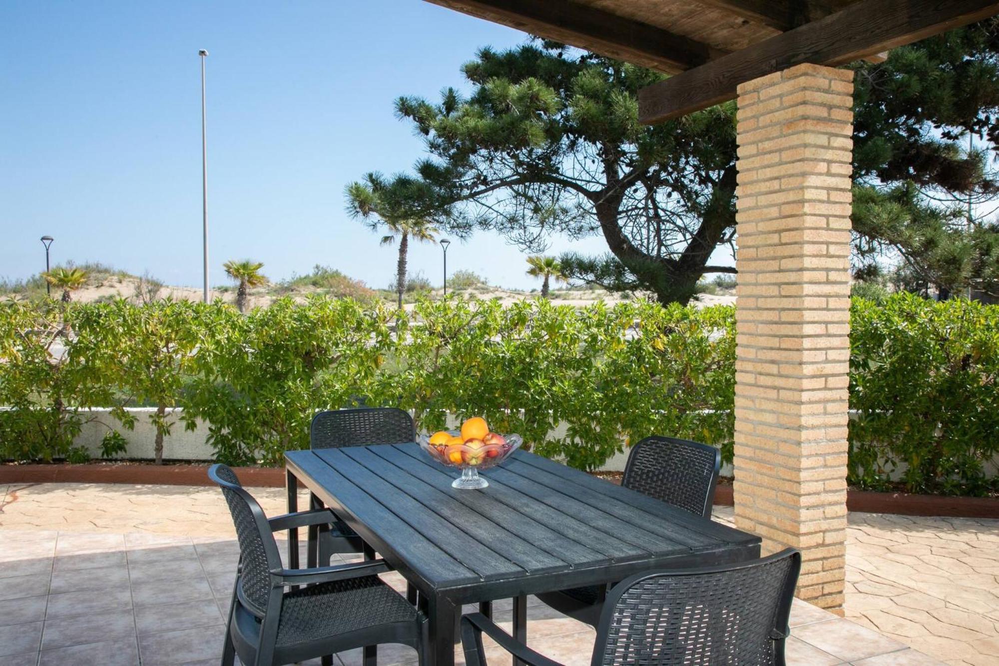 Eusebio - Casa En Riumar Para 4 Personas Y En Primera Linia De Mar - Deltavacaciones Esterno foto